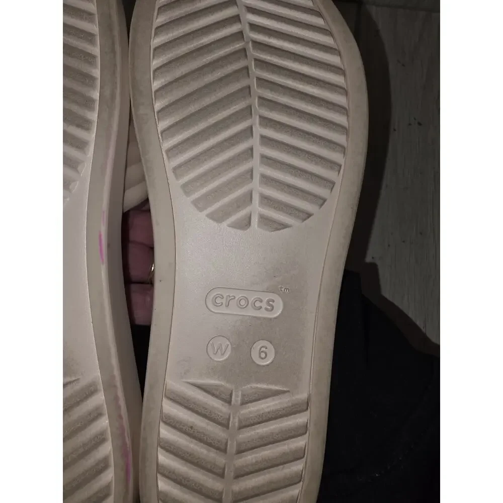 Crocs Women's Miami Slide Dew Size 6 Ribbed Cream Minimalist Summer Read